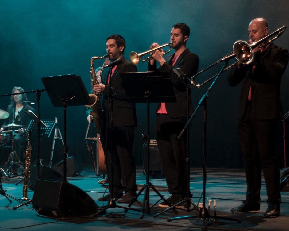 Groove In en directo