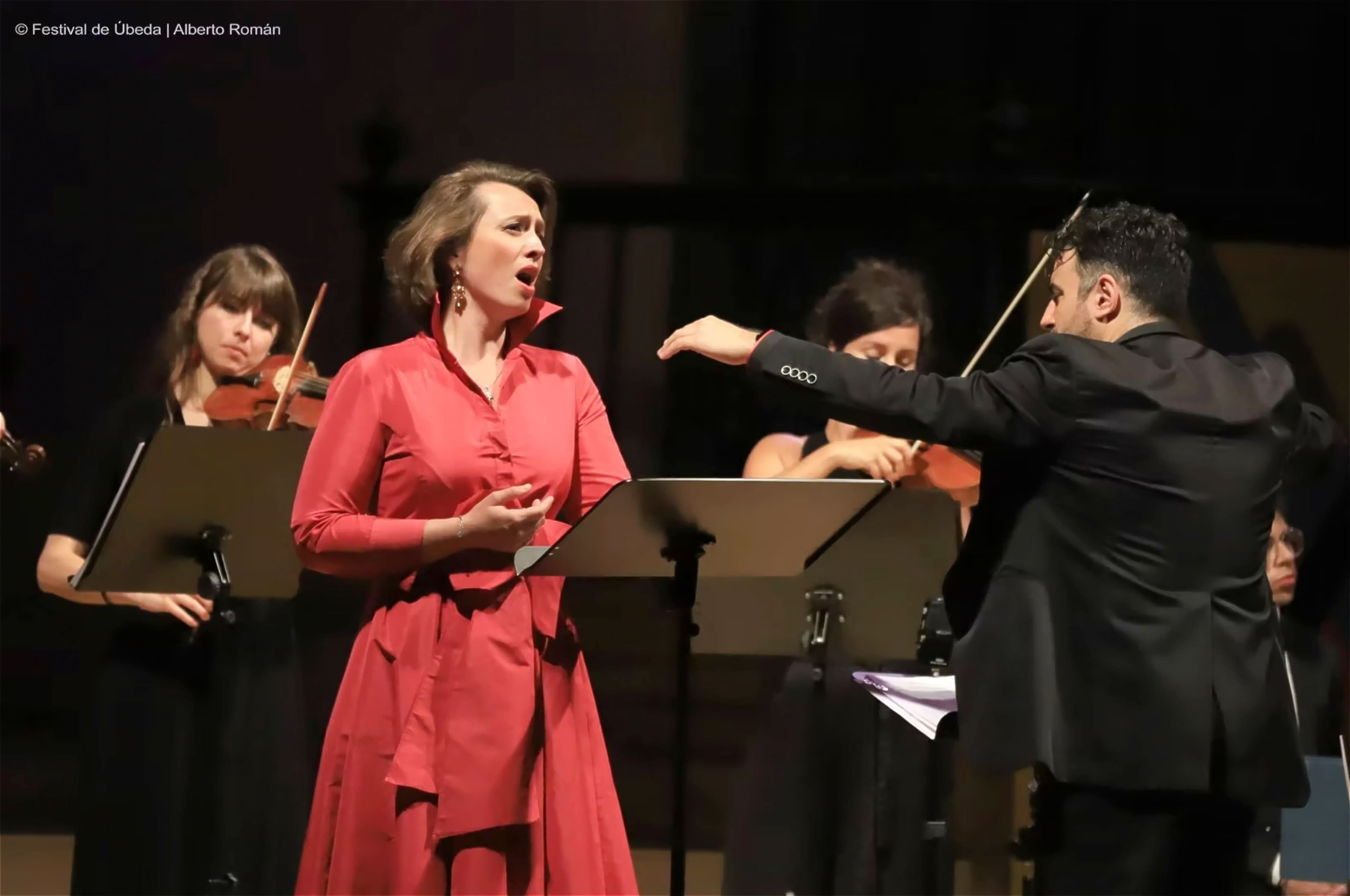 Nereydas y Alexandra Tarniceru